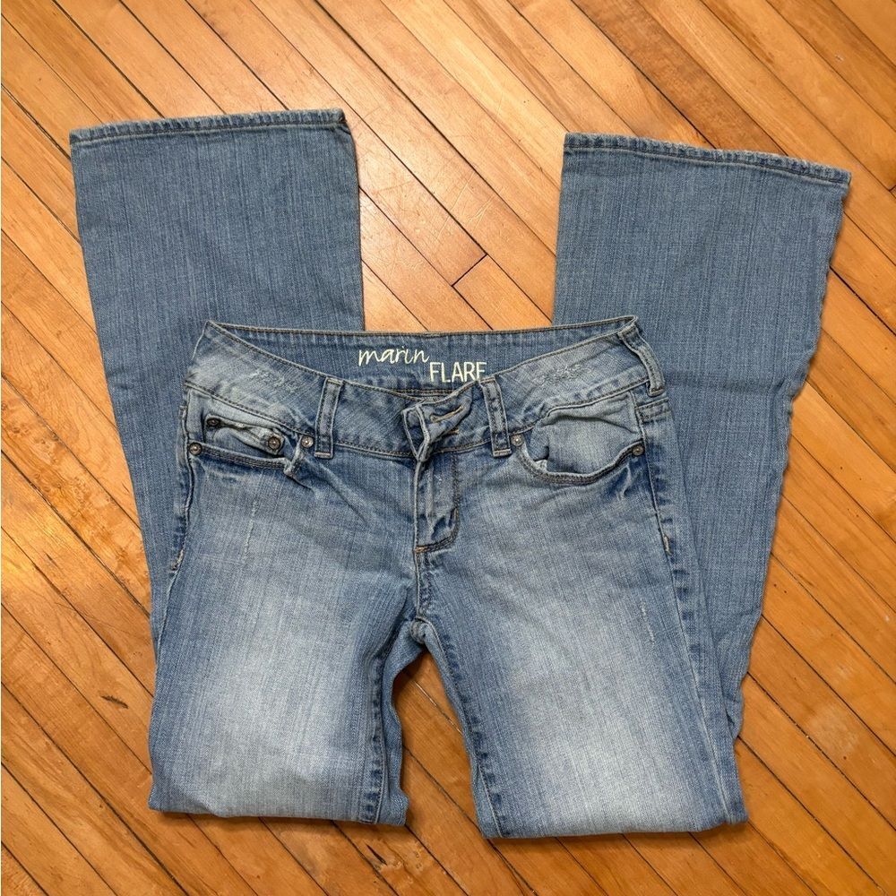 Vintage Y2K Bullhead Super Low Rise Flare Jeans